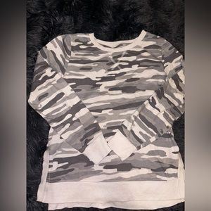Camo pullover sweatshirt!